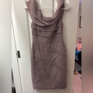 Beautiful light lilac/gray dress..Maggy London size 4